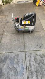 Compressor, Doe-het-zelf en Verbouw, Compressors, Minder dan 25 liter, Ophalen, Zo goed als nieuw, Minder dan 200 liter/min