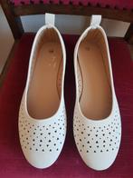 Witte espadrilles - maat 40 ***zgan***, Wit, Ophalen of Verzenden, Zo goed als nieuw, Espadrilles of Moccasins
