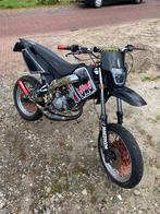 Schakelbrommer Derbi Senda DRD Edition  ALLEEN VANDAAG €1850, Fietsen en Brommers, Brommers | Derbi, Ophalen, 6 versnellingen