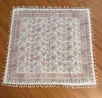 Vintage retro tafelkleed 115/107, Huis en Inrichting, Stoffering | Tapijten en Kleden, Etten-Leur, De Juiste Toon, Ophalen of Verzenden