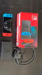 Nintendo switch + nba2k22, Spelcomputers en Games, Spelcomputers | Nintendo Switch, Ophalen, Met 2 controllers, Switch Original