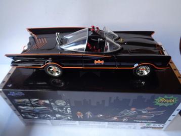 Jada Toys Classics Batmobile met Die Cast Figures in Box beschikbaar voor biedingen