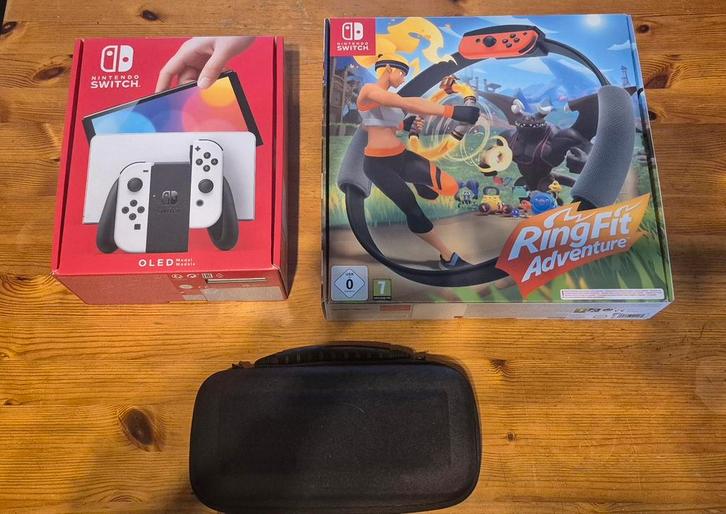 Nintendo Switch OLED White + Ring Fit Adventure, Spelcomputers en Games, Spelcomputers | Nintendo Switch, Zo goed als nieuw, Switch OLED