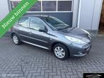 Peugeot 206 1.4 Génération, Auto's, Voorwielaandrijving, 4 cilinders, Origineel Nederlands, Bedrijf