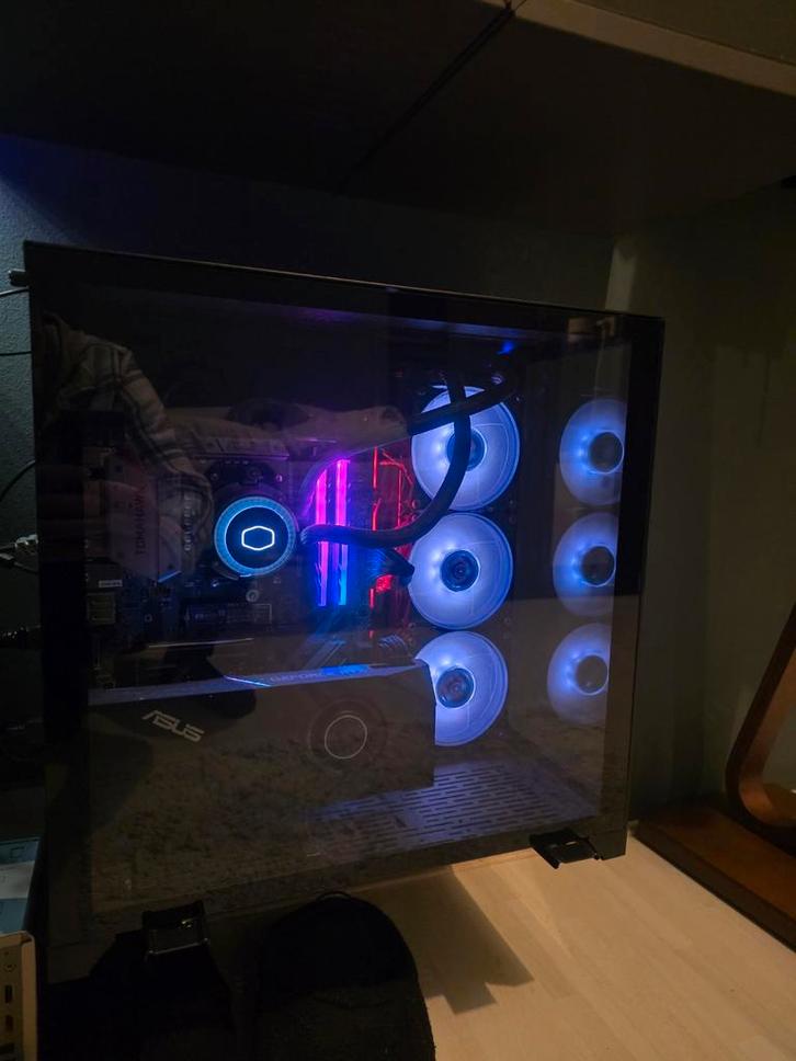 Gaming PC RGB, 2 monitors, toetsenbord, muis, Computers en Software, Desktop Pc's, Gebruikt, 3 tot 4 Ghz, HDD, SSD, 16 GB, Met videokaart