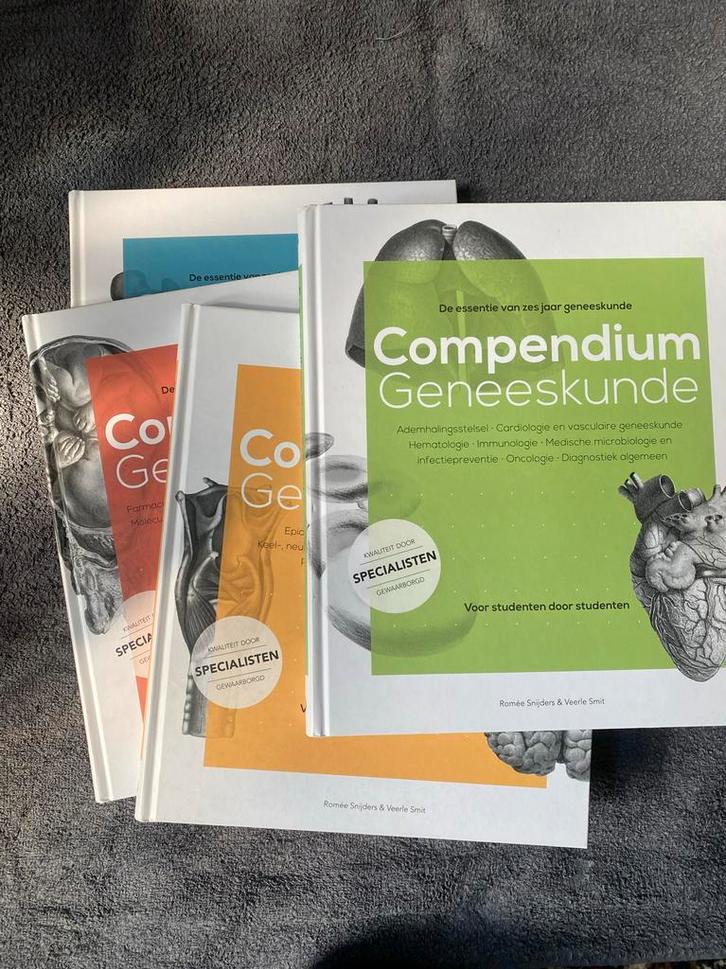 Compendium Geneeskunde - Complete Set (Deel 1-4) - 3e druk, Boeken, Studieboeken en Cursussen, Zo goed als nieuw, WO, Beta, Ophalen of Verzenden