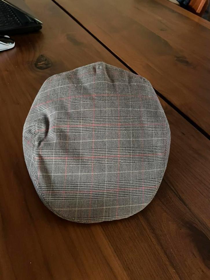 Mooie tartan, gewatteerde pet, merk “Big Fisch”, Kleding | Heren, Hoeden en Petten, Zo goed als nieuw, Pet, 57 cm (M, 7⅛ inch) of minder