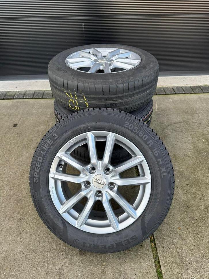 Volkswagen Sharan/Seat Alhambra zomerset 16 INCH, Auto-onderdelen, Banden en Velgen, Banden en Velgen, Zomerbanden, 16 inch, 205 mm