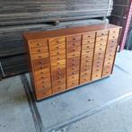 Vintage mahoniehouten school ladekast, Huis en Inrichting, Ophalen, Gebruikt, 5 laden of meer, 100 tot 150 cm