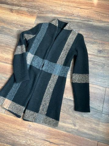 Bijna nieuw. Vest, jasje, vestjasje, NED, maat 36/38 beschikbaar voor biedingen