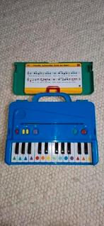 Super leuke elektronische piano met 12 liedje voorbeelden, Ophalen of Verzenden