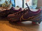 Messi gekleurde voetbalschoen 40, valt 39, Maat XS of kleiner, Ophalen of Verzenden, Zo goed als nieuw, Schoenen