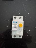 Eaton aardlekautomaat 16A 30mA (PKN6-16/1N/B/003-A-MW), Ophalen of Verzenden, Zo goed als nieuw