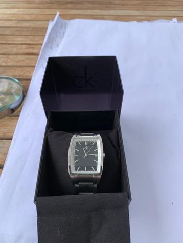 Origineel modern Calvin Klein Horloge K30311 beschikbaar voor biedingen