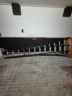 Altrex ladder + ladderbankje, Doe-het-zelf en Verbouw, Ladders en Trappen, Ophalen, Gebruikt, Ladder, 4 meter of meer