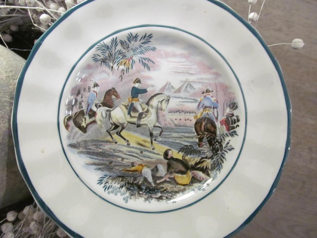 Petrus Regout Potsdam Napoleon Egypte Pyramiden Bord, Ophalen of Verzenden