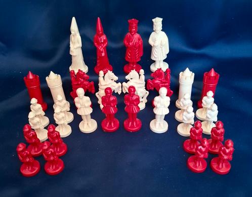 Uniek verzamelobject: vintage schaakspel Homas Ivora, Hobby en Vrije tijd, Gezelschapsspellen | Bordspellen, Ophalen of Verzenden