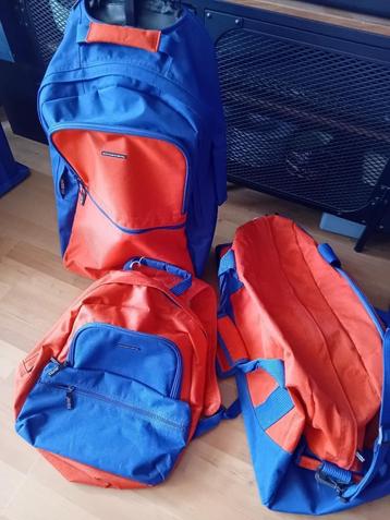 Rugtas + weekendtas +trolley in 1 koop voor 10 euro beschikbaar voor biedingen