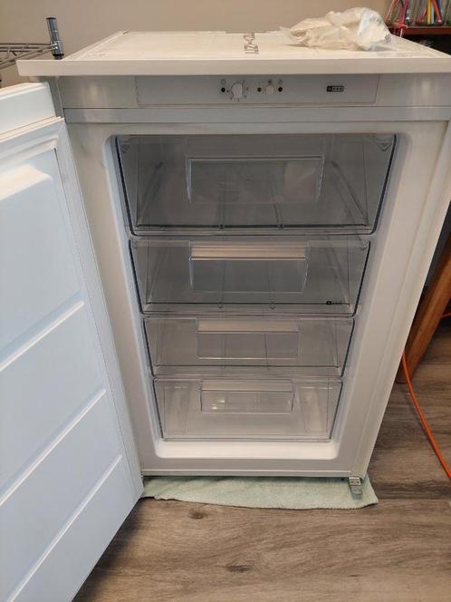 Inbouw vriezer/vrieskast ikea, Witgoed en Apparatuur, Vriezers en Diepvrieskisten, Gebruikt, Inbouw, Vrieskast, 85 tot 120 cm