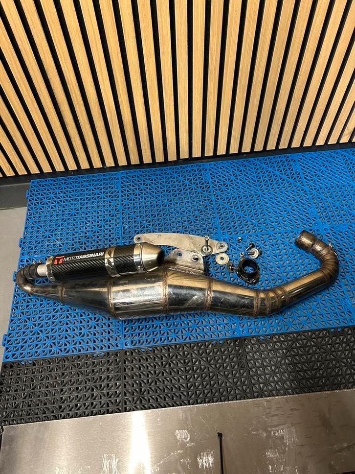 Pipedesign hornet evo origineel nieuwstaat, Fietsen en Brommers, Brommers | Tuning en Styling, Zo goed als nieuw, Ophalen of Verzenden