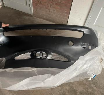 TOYOTA AYGO VOORBUMPER ZWART beschikbaar voor biedingen