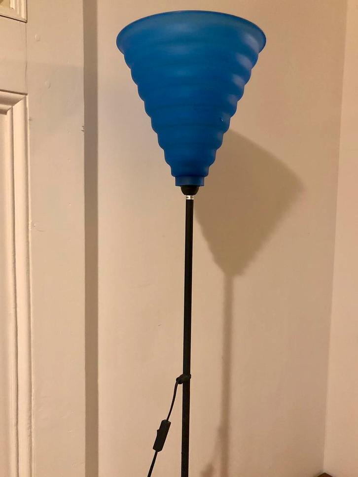 Vintage Ikea staande lamp pop art jaren 80, Huis en Inrichting, Lampen | Vloerlampen, Zo goed als nieuw, 150 tot 200 cm, Kunststof