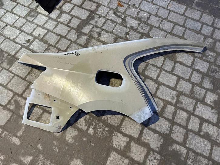Skoda Superb III Sedan rechter achtervleugel nieuw origineel, Auto-onderdelen, Carrosserie en Plaatwerk, Spatbord, Skoda, Gebruikt