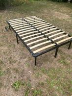 Bed 120x200 zwart metaal met lattenbodem zgan, Huis en Inrichting, Slaapkamer | Bedden, Ophalen, Zwart, Zo goed als nieuw, Twijfelaar