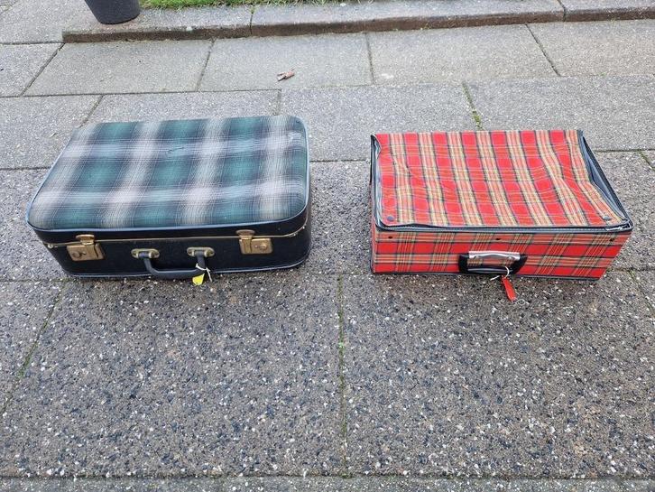 2 Unieke fraai gekleurde jaren 60 stoffen reis koffers., Sieraden, Tassen en Uiterlijk, Koffers, Zo goed als nieuw, Leer, Ophalen of Verzenden