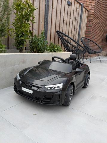 Audi RS E-tron Kinderauto - Elektrisch met Afstandsbediening beschikbaar voor biedingen