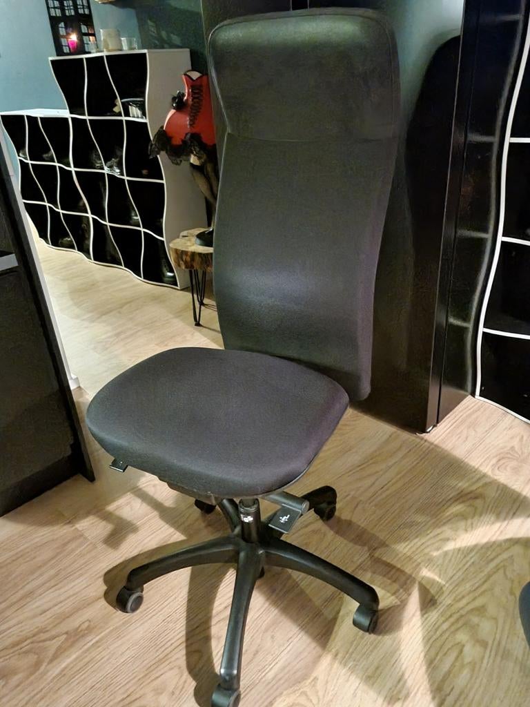 2x Bureaustoel - opblaasbare lendesteun, Huis en Inrichting, Ophalen, Gebruikt, Zwart