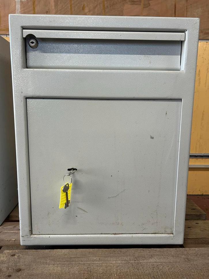 Twee Kluizen - De Raat Brandkasten MPT 2, Huis en Inrichting, Brandblussers en Brandkasten, Ophalen