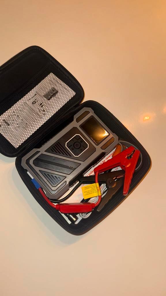 4-in-1 Accu Jump Starter, Auto diversen, Jumpstarters, Nieuw, Ophalen of Verzenden