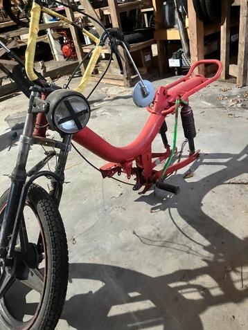 Puch z one frame geel kenteken  beschikbaar voor biedingen