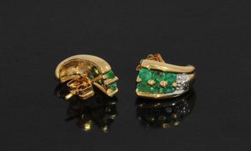 Smaragd diamanten 18k gouden fraai set oorbellen dames beschikbaar voor biedingen
