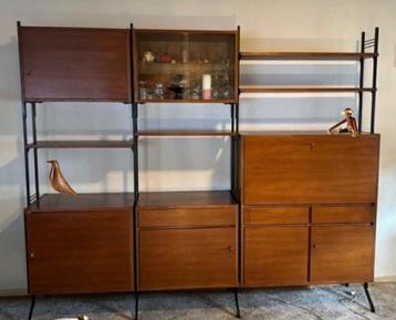 Vintage 60s Freestanding Wall Unit With Desk Module beschikbaar voor biedingen