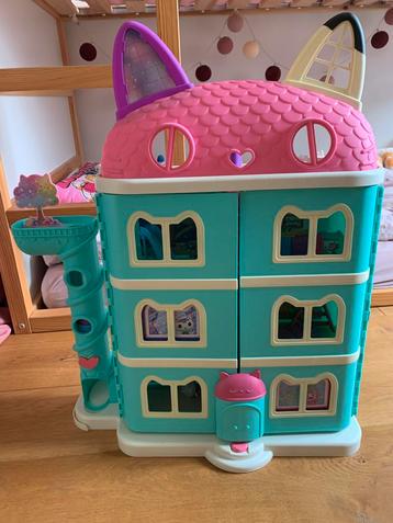 Gabby's Poppenhuis Compleet beschikbaar voor biedingen