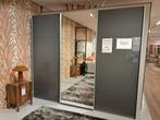SHOWMODEL zweefdeurkast antraciet met spiegel 271x229x62cm, Ophalen, 200 cm of meer, Nieuw, Zweefdeurkast
