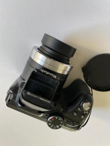 Kodak Pixpro AZ421 beschikbaar voor biedingen