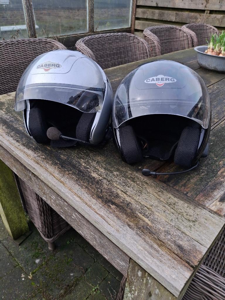 2 Caberg Helmen met communicatie., Ophalen, Dames, Jethelm, Caberg