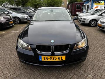 BMW 3-serie 318i Dynamic Executive