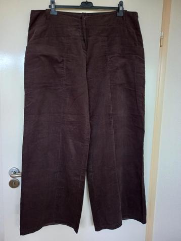 Donkerbruine ART lange rib broek, maat 48- 50,18- xxxxl rits beschikbaar voor biedingen