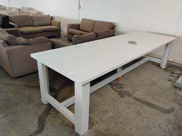 Tafel (tuintafel 300 x 100cm. Massief hout. Woods? beschikbaar voor biedingen