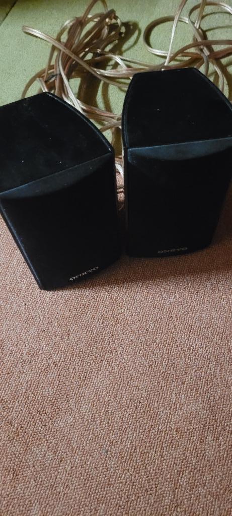 2x Onkyo SKF-528 luidsprekers / front speakers (5.1 set), Audio, Tv en Foto, Luidsprekers, Gebruikt, Front, Rear of Stereo speakers