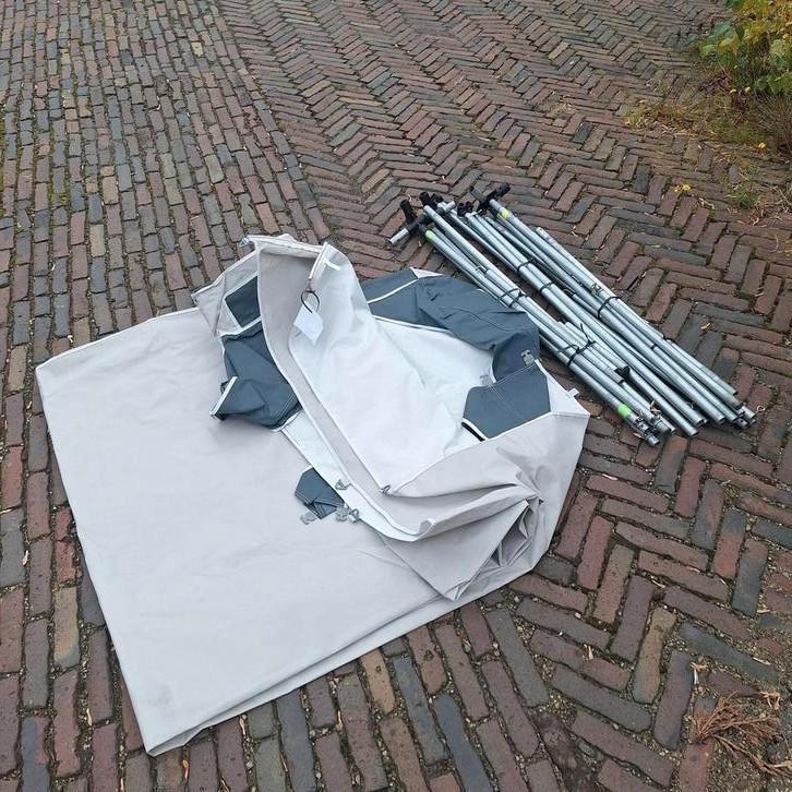 Dorema Palm Luifel, 2x stalen frame, aan caravan en voortent, Caravans en Kamperen, Voortenten en Luifels, Zo goed als nieuw, Ophalen