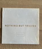 Nothing but thieves - deluxe tracks (10 inch yellow vinyl), Ophalen of Verzenden, Zo goed als nieuw, 10 inch, Poprock