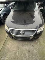 Voorbumper Volkswagen Passat B6 ('05-'10), Gebruikt, Ophalen of Verzenden, Bumper, Volkswagen