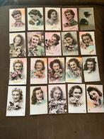 Antieke Wenskaarten - Vrouwen met Bloemen, Ophalen of Verzenden, 1920 tot 1940, Gelopen, Frankrijk