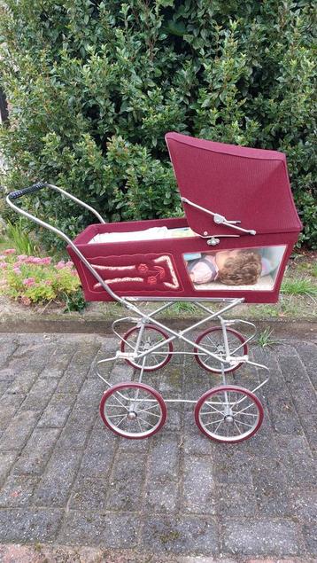 Vintage poppenwagen - nette staat! - jaren 70 beschikbaar voor biedingen
