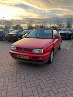 Volkswagen Golf 1.8 Cabriolet 55KW E2 1995 Rood, Auto's, 74 pk, 4 cilinders, Cabriolet, Origineel Nederlands